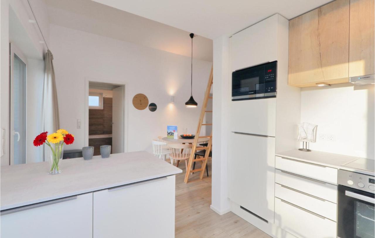 Lovely Home In Lembruch-Duemmer See With Wifi Εξωτερικό φωτογραφία
