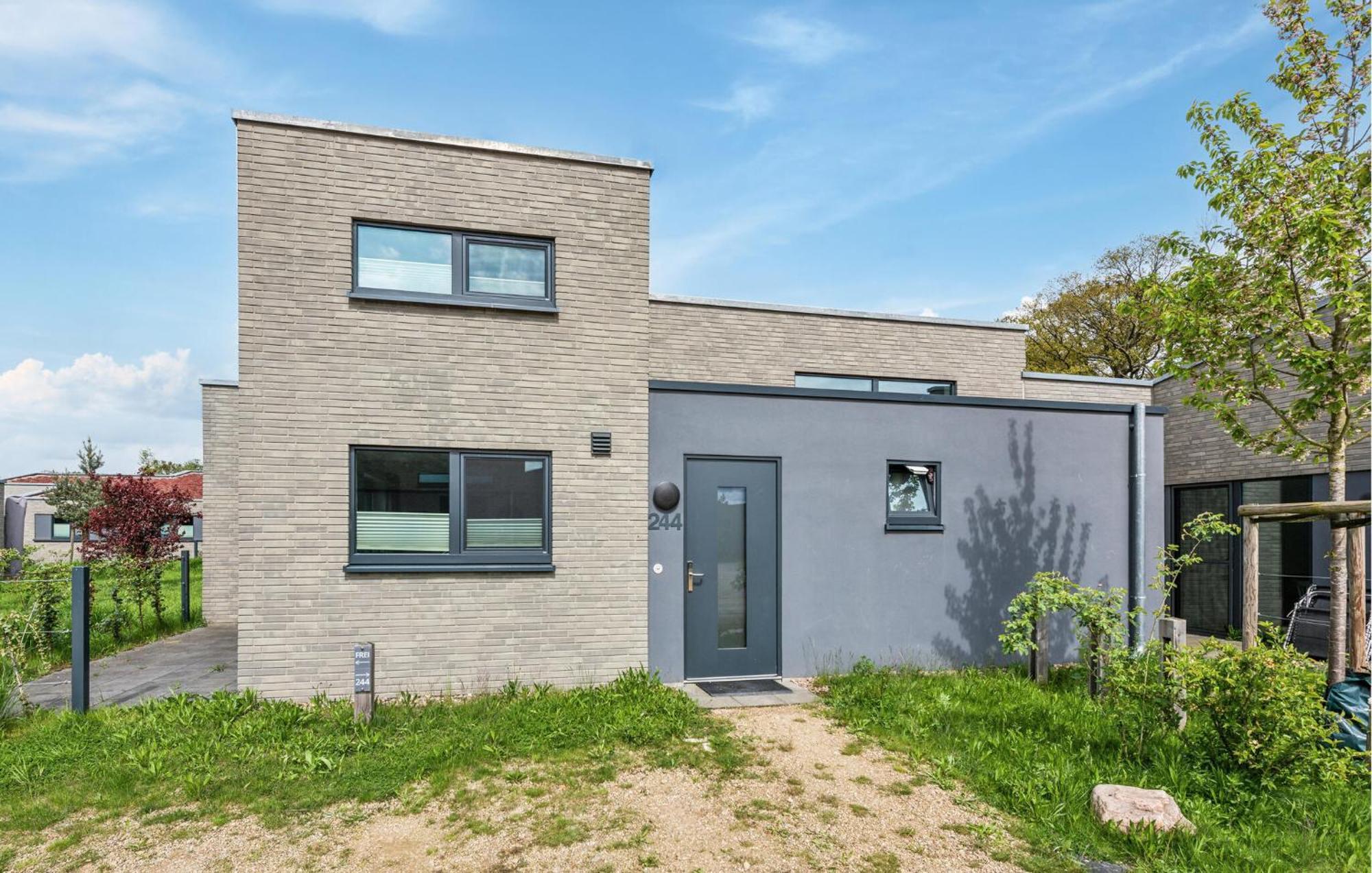 Lovely Home In Lembruch-Duemmer See With Wifi Εξωτερικό φωτογραφία